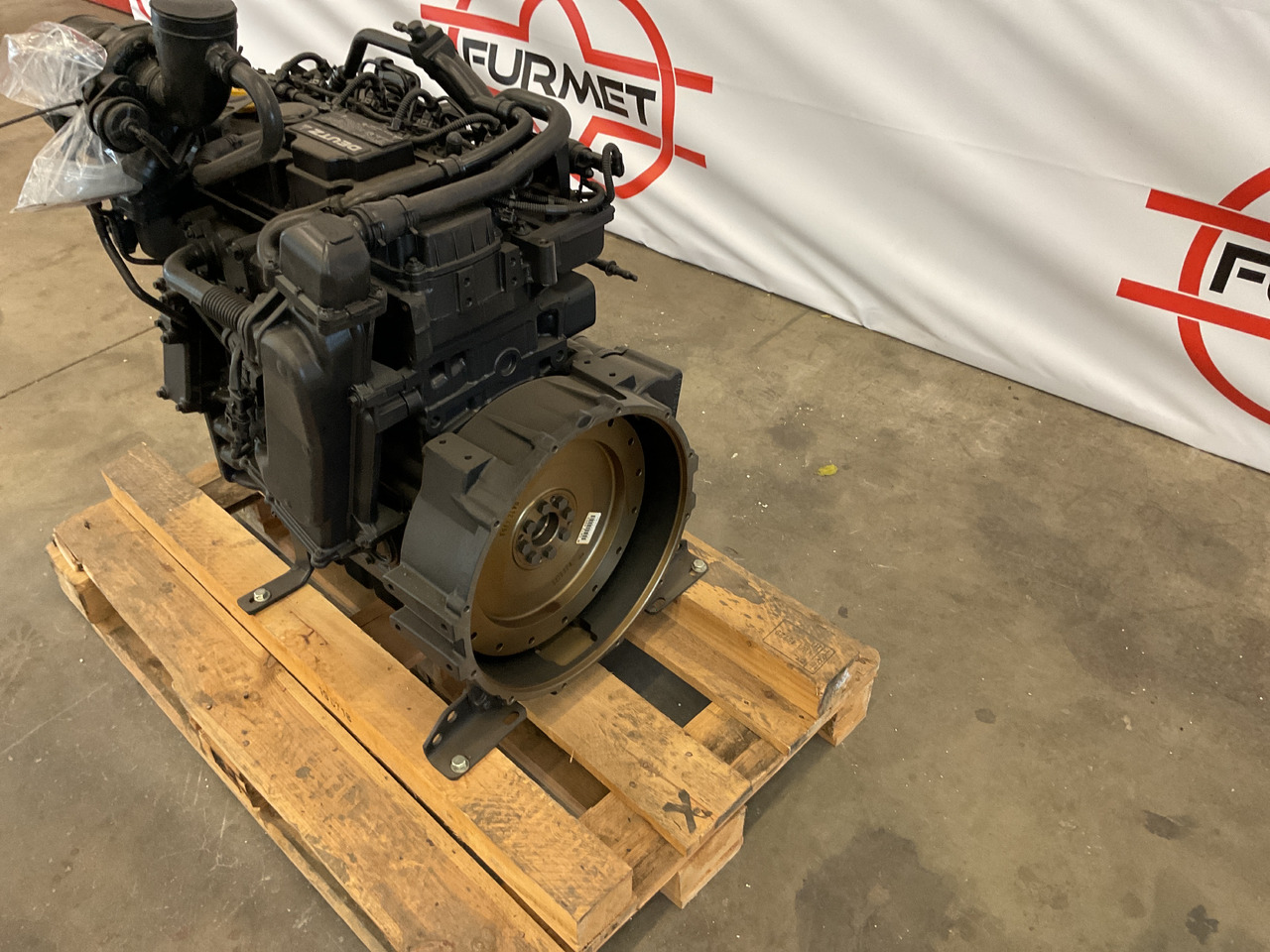 DEUTZ TCD 3.6L4, brand new diesel engine (2) - Engine: picture 4 DEUTZ TCD 3.6L4, brand new diesel engine (2) - Engine: picture 4