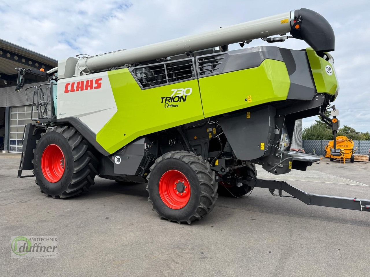 CLAAS Trion 730 - Combine harvester: picture 4 CLAAS Trion 730 - Combine harvester: picture 4