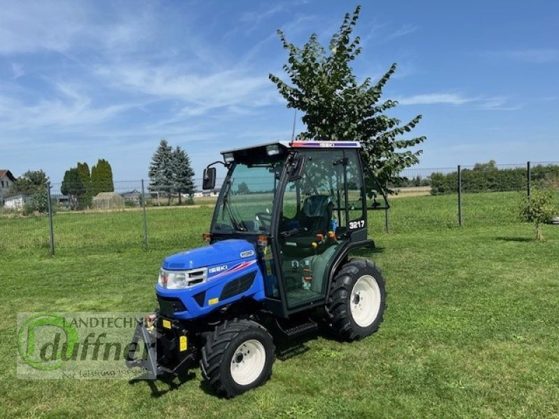 Iseki TM 3217 AHLK - Municipal tractor: picture 3 Iseki TM 3217 AHLK - Municipal tractor: picture 3