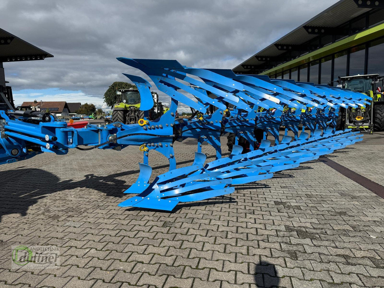 Lemken Diamant 16 VU 7+1 100 hydr. Steinsicherung - Plow: picture 1 Lemken Diamant 16 VU 7+1 100 hydr. Steinsicherung - Plow: picture 1