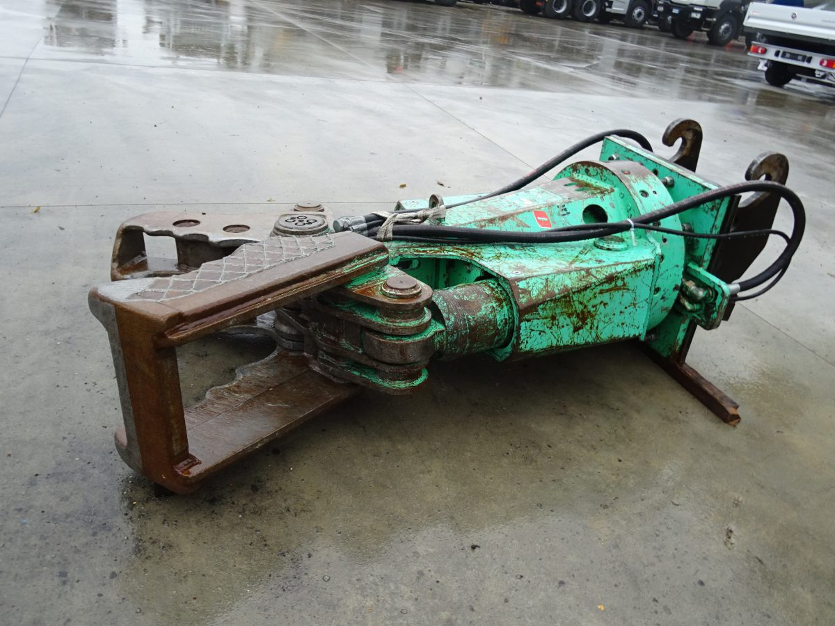 MONTABERT DA370ME - Demolition shears: picture 2 MONTABERT DA370ME - Demolition shears: picture 2