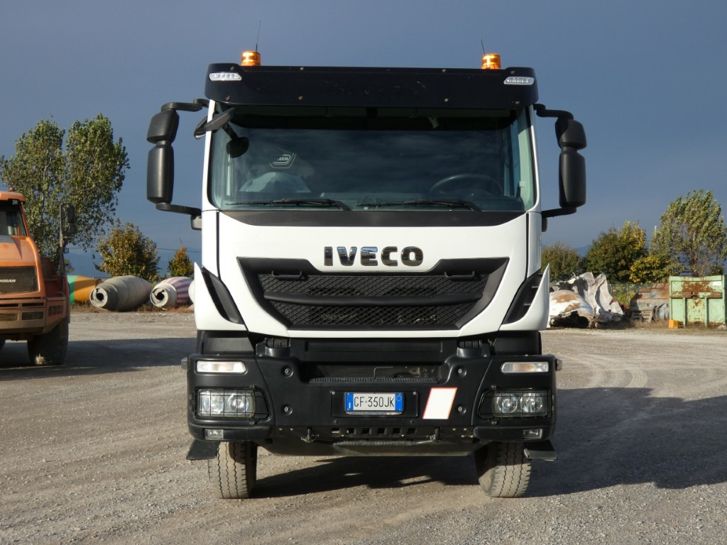 IVECO TRAKKER 500 - Tractor unit: picture 5 IVECO TRAKKER 500 - Tractor unit: picture 5