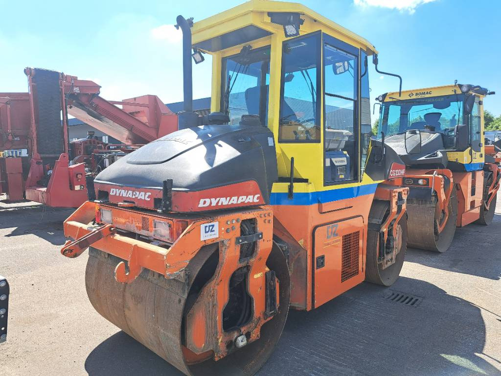 Dynapac CG233HF - Road roller: picture 1 Dynapac CG233HF - Road roller: picture 1