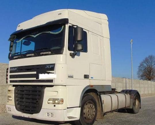 DAF XF 105 - Tractor unit: picture 2 DAF XF 105 - Tractor unit: picture 2