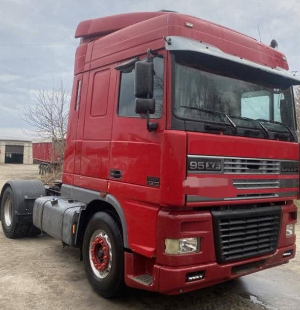 DAF XF 95.430 Tractor head 4x2 - Tractor unit: picture 1 DAF XF 95.430 Tractor head 4x2 - Tractor unit: picture 1