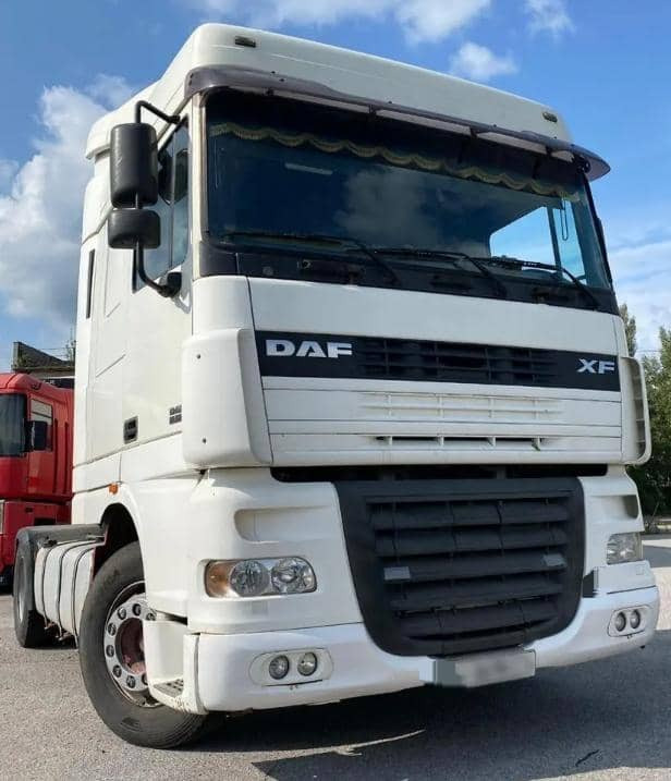DAF XF 95 - Tractor unit: picture 1 DAF XF 95 - Tractor unit: picture 1