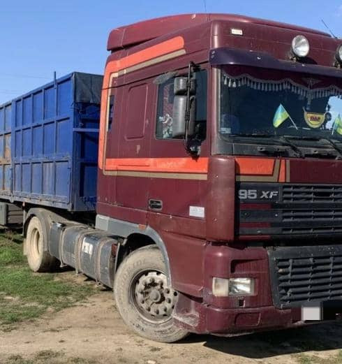 DAF XF 95 - Tractor unit: picture 2 DAF XF 95 - Tractor unit: picture 2