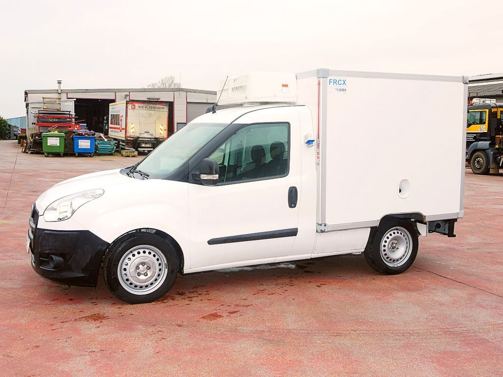 Fiat 1.3 DOBLO KUHLKOFFER RELEC FROD TR22 -20C Fiat 1.3 DOBLO KUHLKOFFER RELEC FROD TR22 -20C - Refrigerated van: picture 4 Fiat 1.3 DOBLO KUHLKOFFER RELEC FROD TR22 -20C Fiat 1.3 DOBLO KUHLKOFFER RELEC FROD TR22 -20C - Refrigerated van: picture 4