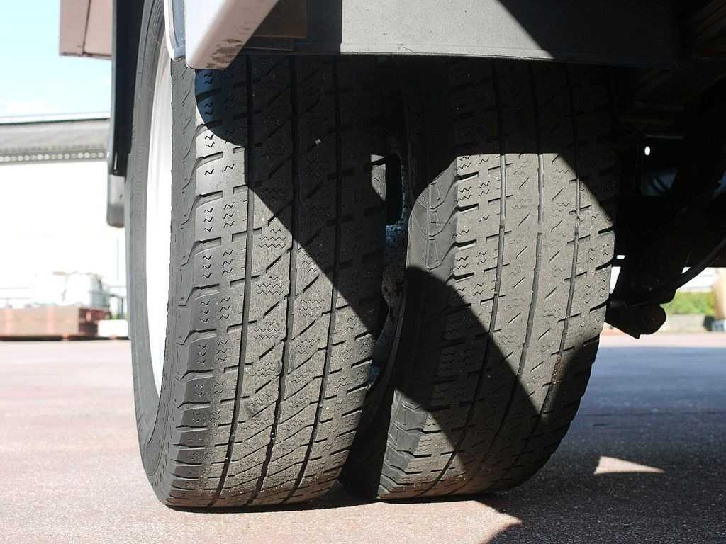 Refrigerated van Iveco 35C14 DAILY KUHLKOFFER CARRIER VIENTO A/C: picture 18 Refrigerated van Iveco 35C14 DAILY KUHLKOFFER CARRIER VIENTO A/C: picture 18