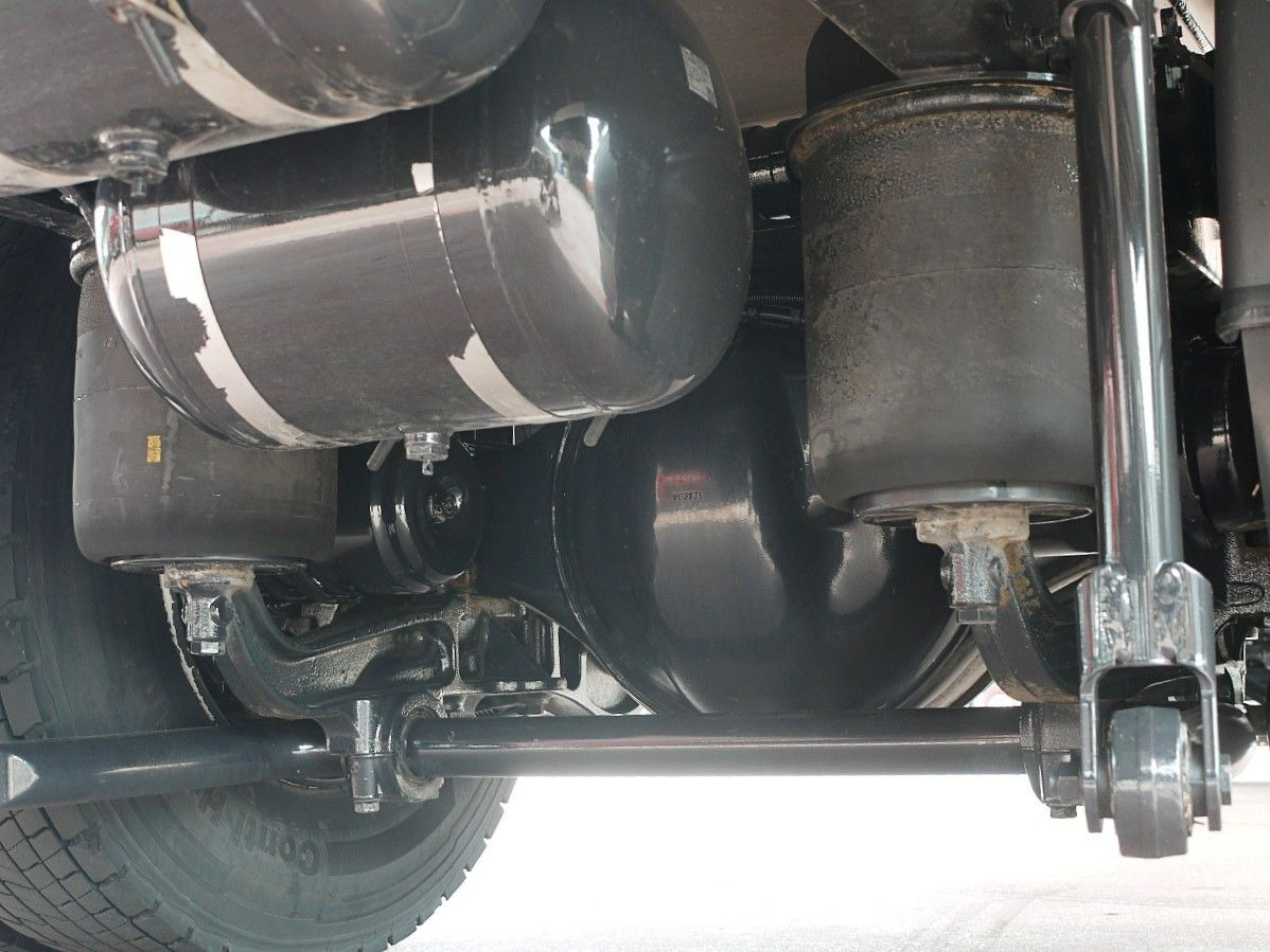 Refrigerator truck MAN TGM 18.250 KUHLKOFFER THERMOKING V800 MT A/C: picture 20 Refrigerator truck MAN TGM 18.250 KUHLKOFFER THERMOKING V800 MT A/C: picture 20