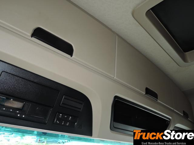 Mercedes-Benz Actros 1845 LS - Tractor unit: picture 2 Mercedes-Benz Actros 1845 LS - Tractor unit: picture 2