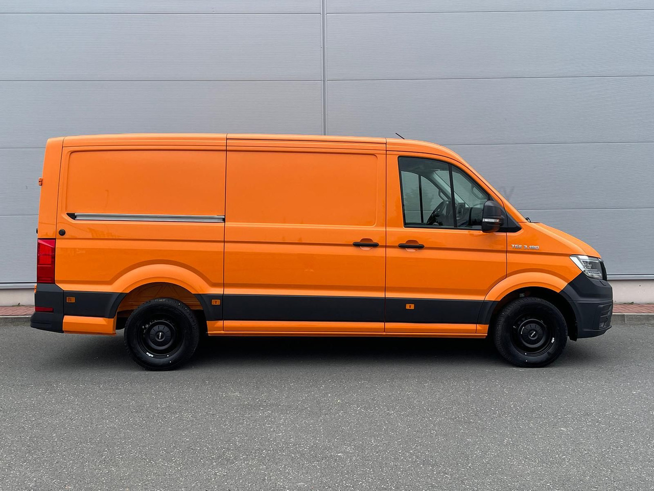 MAN TGE 3.180 Kasten L3H2 ACC LED STANDHZ NAVI - Car: picture 5 MAN TGE 3.180 Kasten L3H2 ACC LED STANDHZ NAVI - Car: picture 5