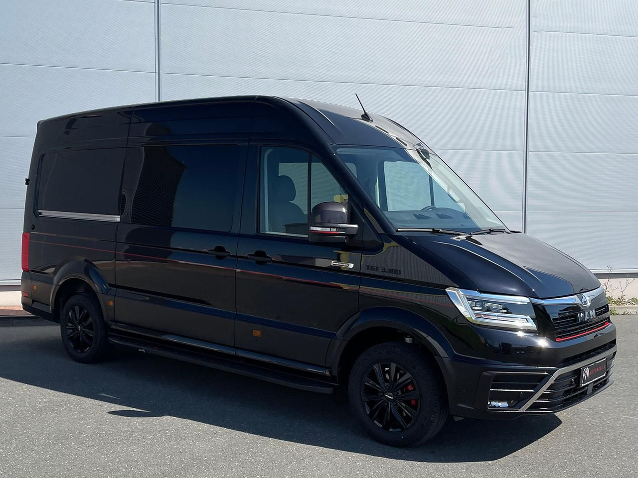 MAN TGE 3.180 L3H3 4x4 MIXTO Individual Lion S ACC - Combi van: picture 2 MAN TGE 3.180 L3H3 4x4 MIXTO Individual Lion S ACC - Combi van: picture 2