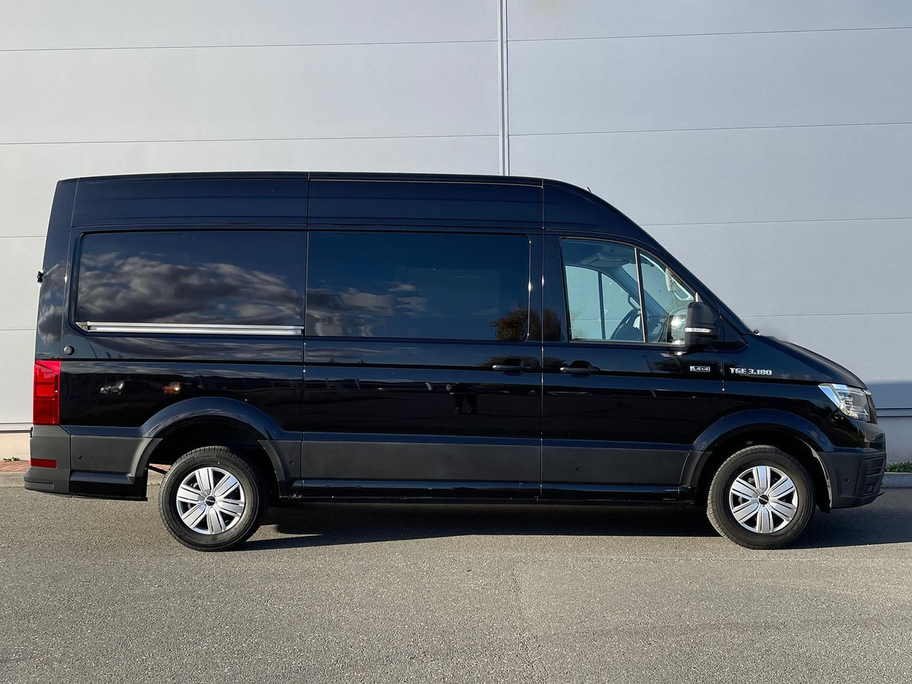 MAN TGE 3.180 L3H3 MIXTO 4x4 AUTOM DIFF AHK ACC NAV - Panel van, Combi van: picture 5 MAN TGE 3.180 L3H3 MIXTO 4x4 AUTOM DIFF AHK ACC NAV - Panel van, Combi van: picture 5