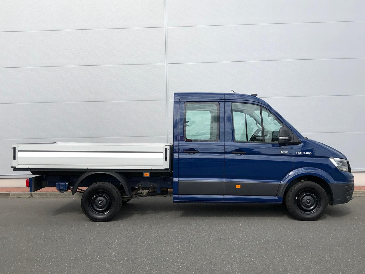 MAN TGE 3.180 Pritsche DOKA MR 4x4 LED TEMPOMAT - Flatbed van, Combi van: picture 5 MAN TGE 3.180 Pritsche DOKA MR 4x4 LED TEMPOMAT - Flatbed van, Combi van: picture 5