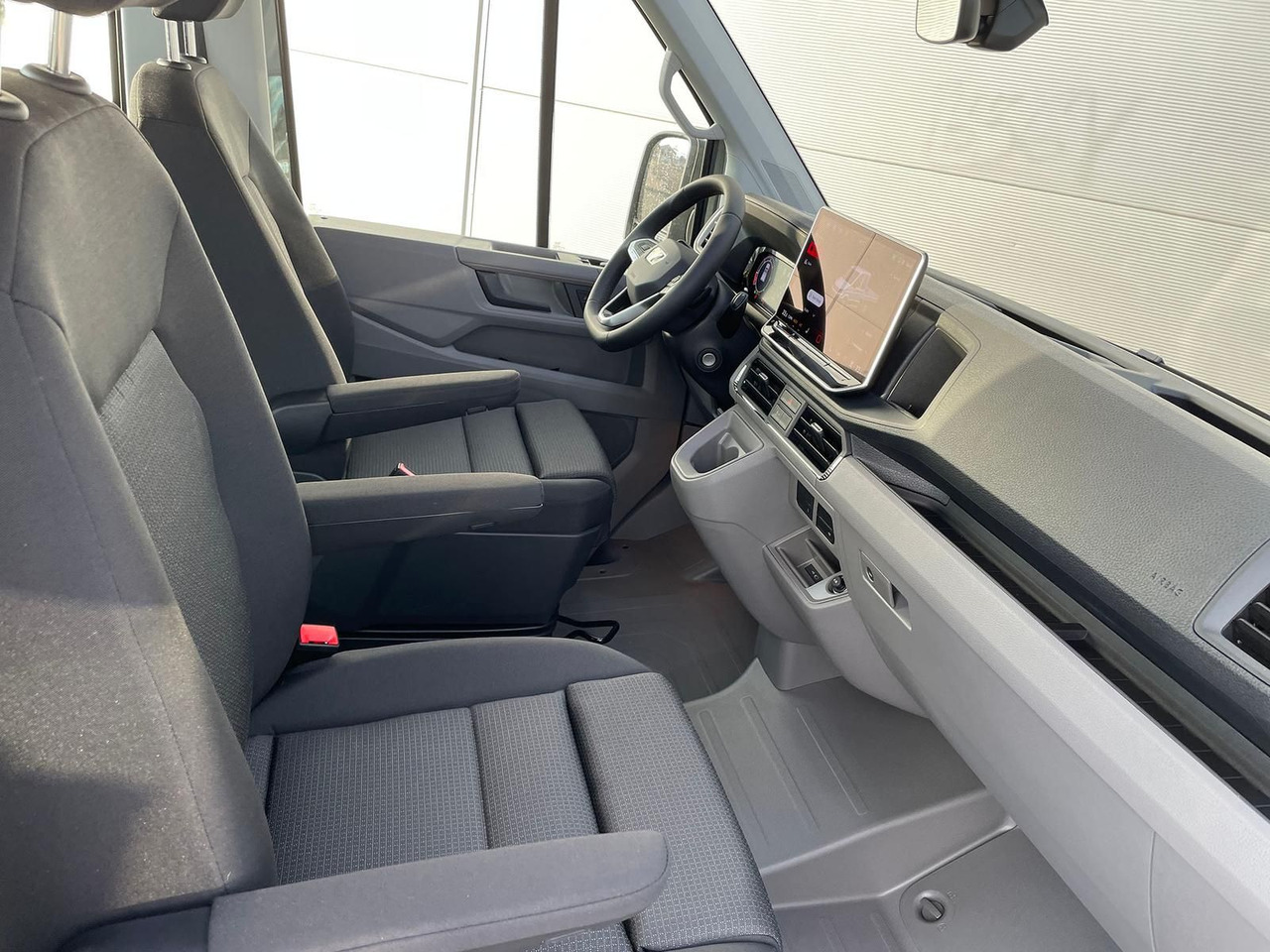 Flatbed van, Combi van MAN TGE 3.180 Pritsche DOKA MR STANDHZ AHK KAMERA: picture 15