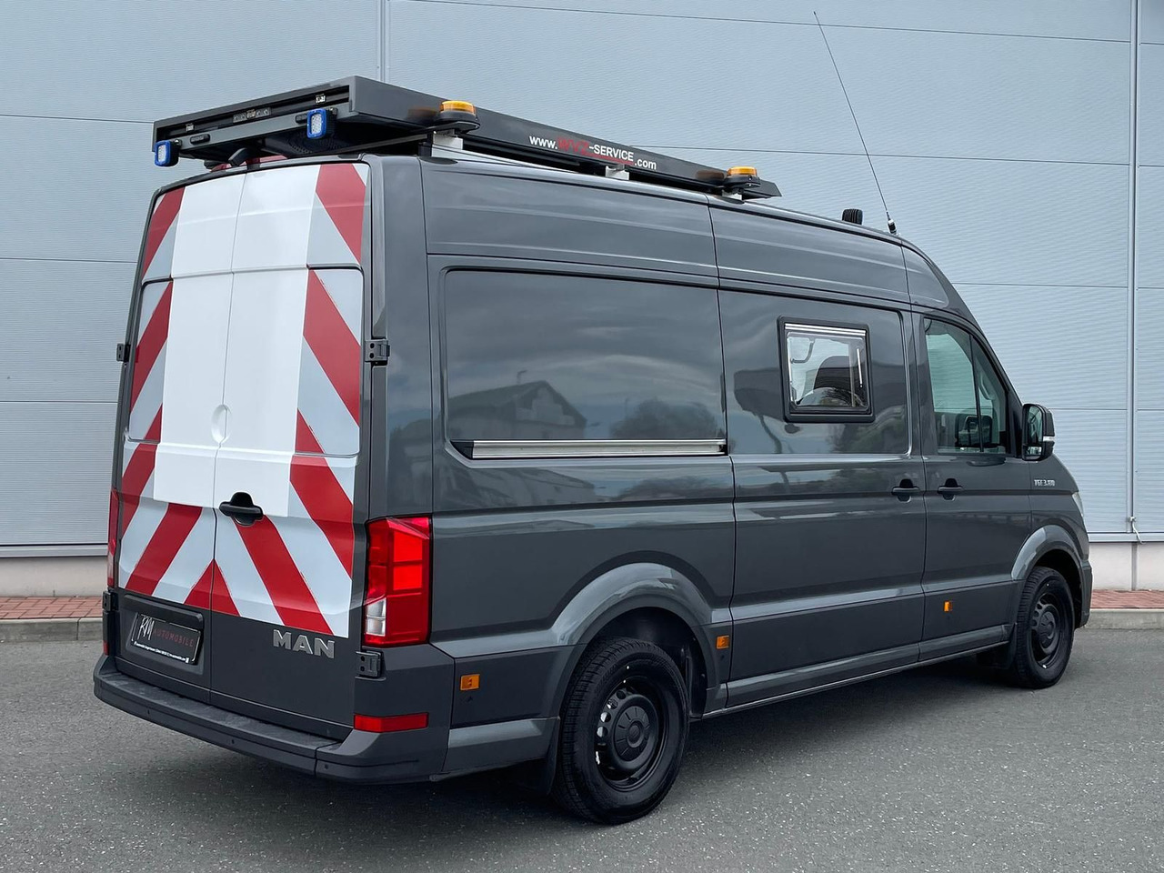 Van MAN TGE 3.180 BF 3 BEGLEITFAHRZEUG L3H3 NAVI LED: picture 7
