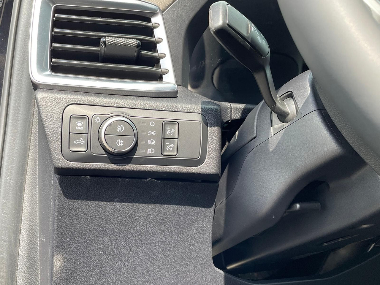 Pickup truck Volkswagen Amarok 3.0 V6 TDI Aventura DOKA 4M LEDER AHK: picture 35