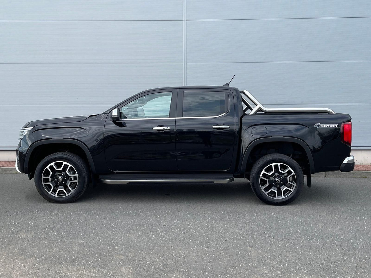 Pickup truck Volkswagen Amarok 3.0 V6 TDI Aventura DOKA 4M LEDER AHK: picture 6