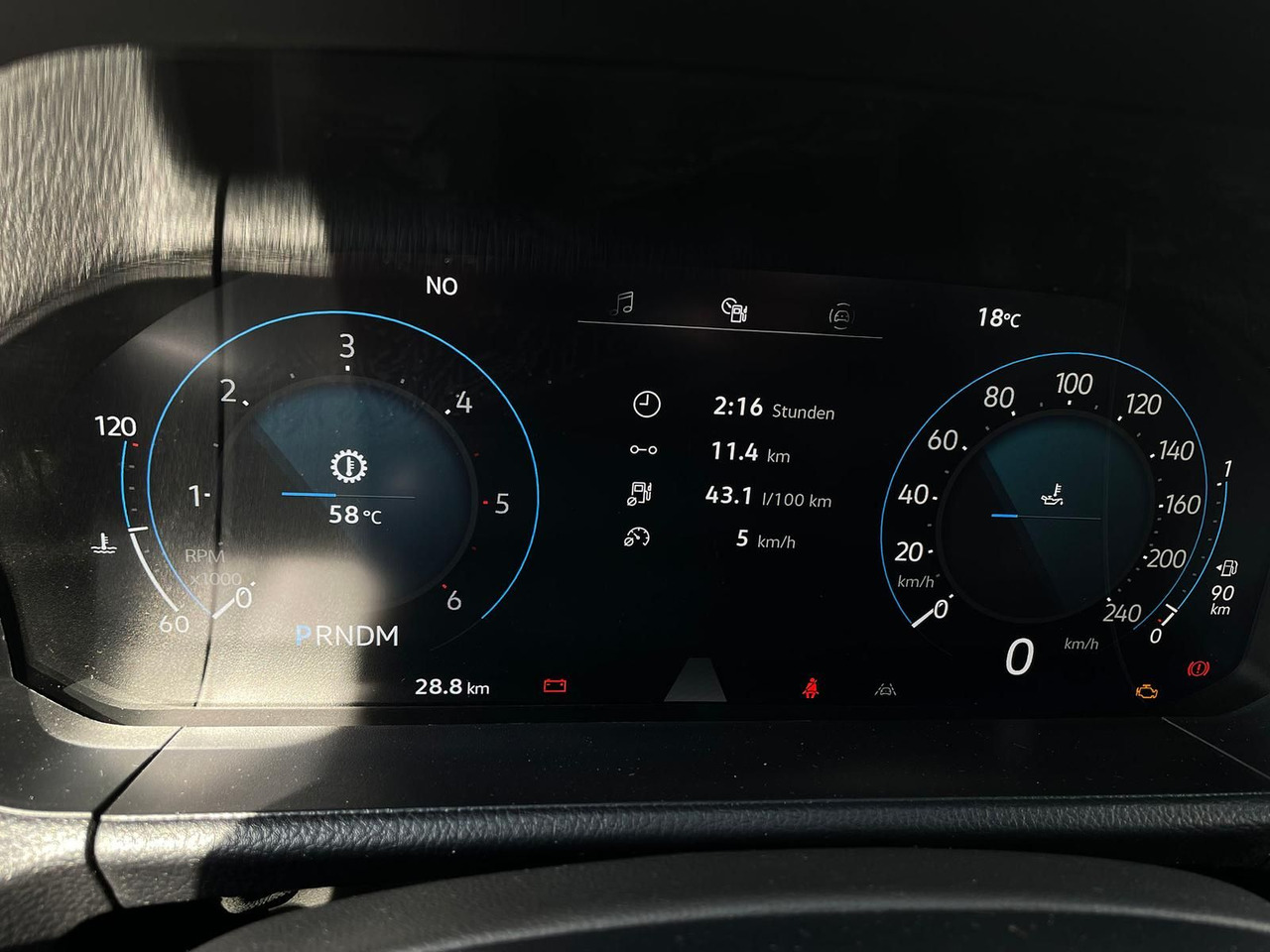 Pickup truck Volkswagen Amarok 3.0 V6 TDI Aventura DOKA 4M LEDER AHK: picture 19
