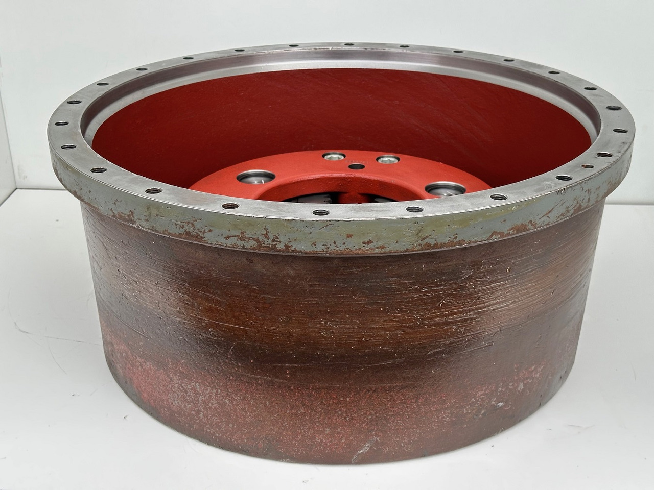 Liebherr Abtriebsglocke ID-Nr.90006899 mit Planetenrad ID-Nr.944428403. Typ:FAT500F522-FAT500F528-FAT500F529-FAT500F559. Typ:PR73605LGP,PR73605XL,PR7363AL,PR7364FLGP,PR736LGP,PR736XL. #90006899.31.07# - Final drive for Construction machinery: picture 3 Liebherr Abtriebsglocke ID-Nr.90006899 mit Planetenrad ID-Nr.944428403. Typ:FAT500F522-FAT500F528-FAT500F529-FAT500F559. Typ:PR73605LGP,PR73605XL,PR7363AL,PR7364FLGP,PR736LGP,PR736XL. #90006899.31.07# - Final drive for Construction machinery: picture 3