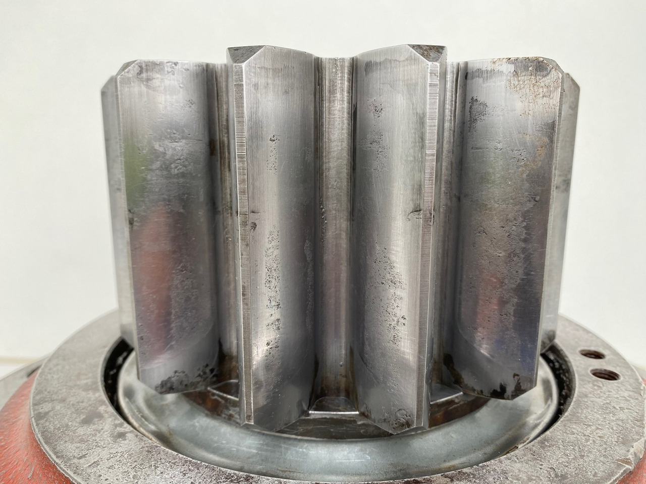 Swing motor for Excavator Liebherr Abtriebswellengehäuse ID-Nr.90013701 and Abtriebswelle ID-Nr.90214087.    SAT275A290.  R922 LC-1486. R924 LC-1487.  #AB0106#: picture 14