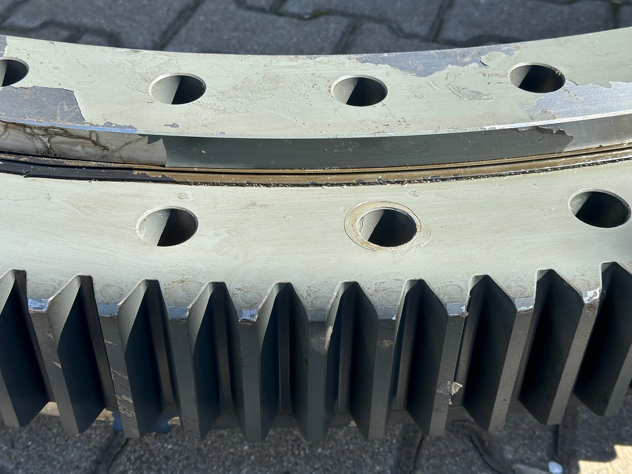 Liebherr Drehkranz - Kugeldrehverbindung Typ:KUD138 VA 002.  ID-Nr.982757001.  #159.10118# - Slewing ring for Construction machinery: picture 5 Liebherr Drehkranz - Kugeldrehverbindung Typ:KUD138 VA 002.  ID-Nr.982757001.  #159.10118# - Slewing ring for Construction machinery: picture 5