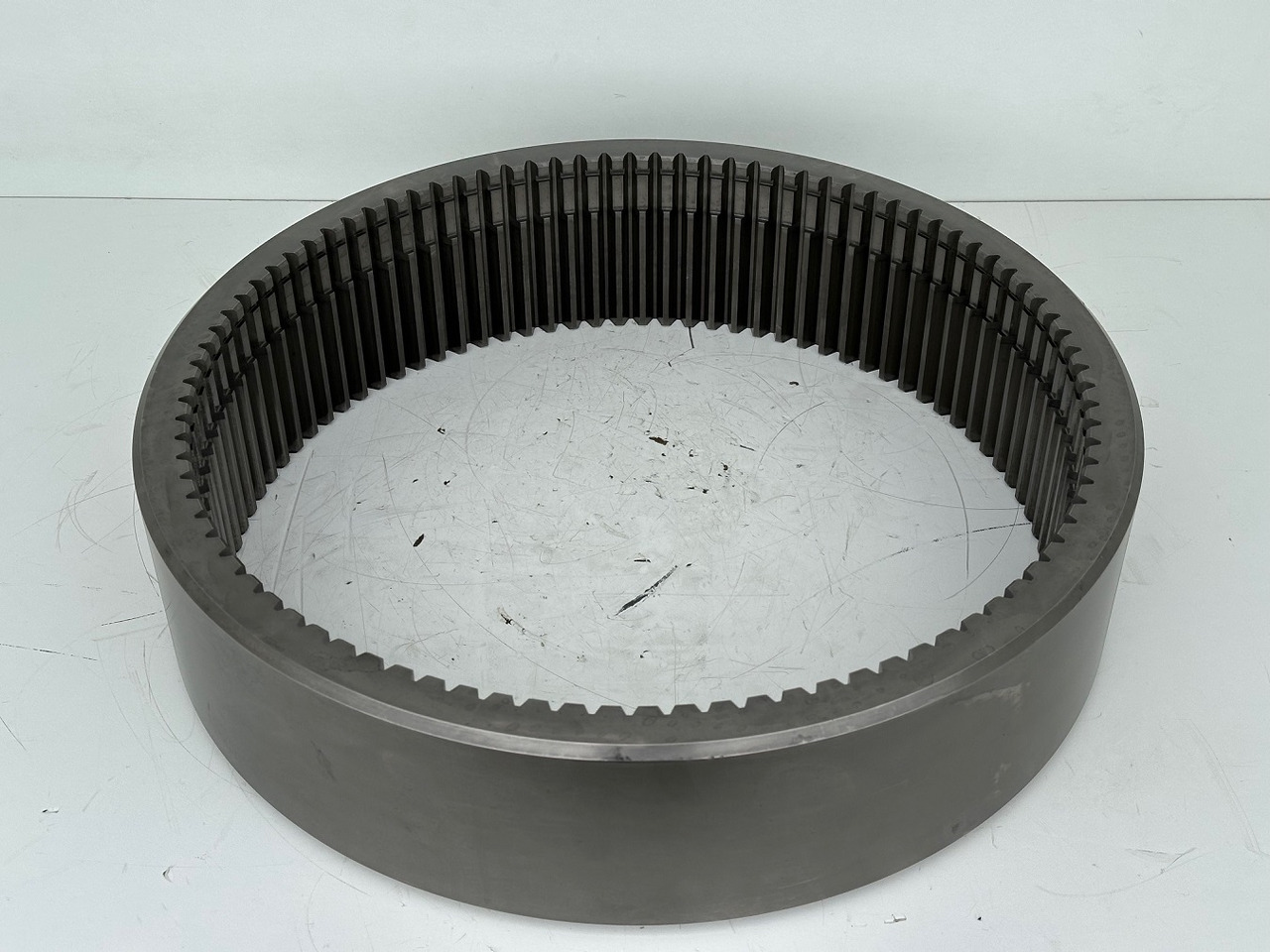 Liebherr Original Innenrad ID-Nr.944427803. FAT500E502,FAT500E503,FAT500E517,FAT500E518,FAT500F522,FAT500F522,FAT500F528,FAT500F529.PR734,PR73605,PR7363,PR7364,PR736,RL44,RL46,RL463. #944427803.31.07# - Final drive for Construction machinery: picture 1 Liebherr Original Innenrad ID-Nr.944427803. FAT500E502,FAT500E503,FAT500E517,FAT500E518,FAT500F522,FAT500F522,FAT500F528,FAT500F529.PR734,PR73605,PR7363,PR7364,PR736,RL44,RL46,RL463. #944427803.31.07# - Final drive for Construction machinery: picture 1