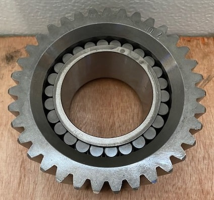 Liebherr Planetenrad ID-Nr.944356303 - ID-Nr.9443563 - ID-Nr.90208496 mit Zylinderrollenlager ID-Nr.761003403 - ID-Nr.10167340. #944356403.2018# - Swing motor for Construction machinery: picture 3 Liebherr Planetenrad ID-Nr.944356303 - ID-Nr.9443563 - ID-Nr.90208496 mit Zylinderrollenlager ID-Nr.761003403 - ID-Nr.10167340. #944356403.2018# - Swing motor for Construction machinery: picture 3