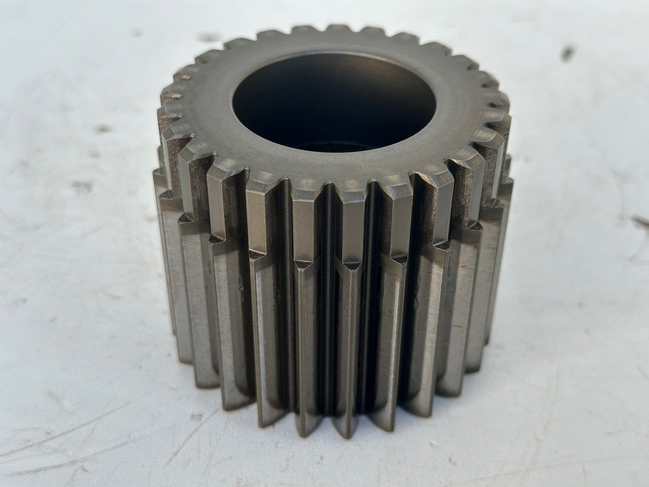 Liebherr Sonnenrad ID-Nr.90207998. SAT275A290. R922-1486, R924-1487. #90207998.02.10# - Swing motor for Excavator: picture 1 Liebherr Sonnenrad ID-Nr.90207998. SAT275A290. R922-1486, R924-1487. #90207998.02.10# - Swing motor for Excavator: picture 1