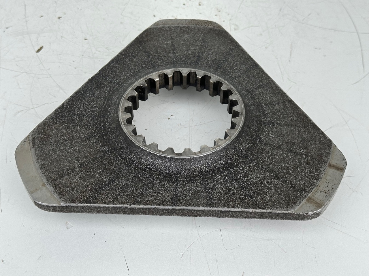 Original Liebherr Planetenträger ID-Nr.90214391. FAT400P130. LOS926,R926,R930,R934,R936 K-LC,R936 K-NLC,R936 K-SLC,R938. #90214391.FI.2049# - Final drive for Construction machinery: picture 4 Original Liebherr Planetenträger ID-Nr.90214391. FAT400P130. LOS926,R926,R930,R934,R936 K-LC,R936 K-NLC,R936 K-SLC,R938. #90214391.FI.2049# - Final drive for Construction machinery: picture 4