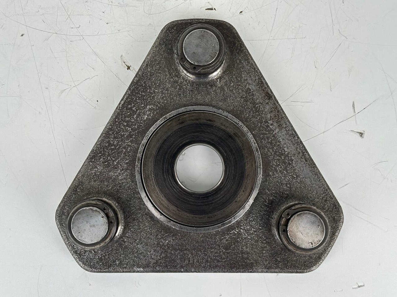 Original Liebherr Planetenträger ID-Nr.90214391. FAT400P130. LOS926,R926,R930,R934,R936 K-LC,R936 K-NLC,R936 K-SLC,R938. #90214391.FI.2049# - Final drive for Construction machinery: picture 3 Original Liebherr Planetenträger ID-Nr.90214391. FAT400P130. LOS926,R926,R930,R934,R936 K-LC,R936 K-NLC,R936 K-SLC,R938. #90214391.FI.2049# - Final drive for Construction machinery: picture 3