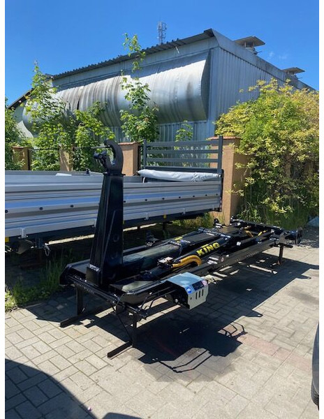 KING HZ-6R (6 tons) Hakowiec / Hooklift / Abrollkipper - Attachment: picture 2 KING HZ-6R (6 tons) Hakowiec / Hooklift / Abrollkipper - Attachment: picture 2