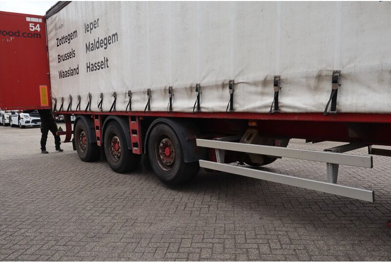 Renders * Steering Axle * - Curtainsider semi-trailer: picture 5 Renders * Steering Axle * - Curtainsider semi-trailer: picture 5