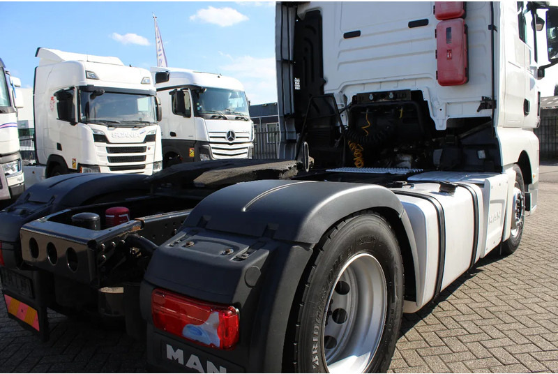 Tractor unit MAN TGX 18.460 * RETARDER * EURO6 * 4X2 * 2 BIG TANK *: picture 13