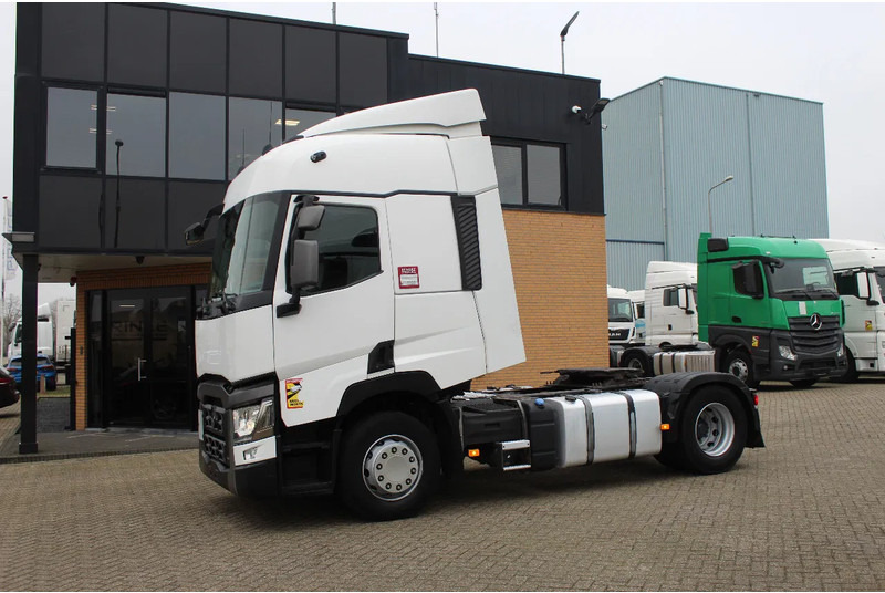Renault T440 * 2 TANK * 4x2 * - Tractor unit: picture 2 Renault T440 * 2 TANK * 4x2 * - Tractor unit: picture 2