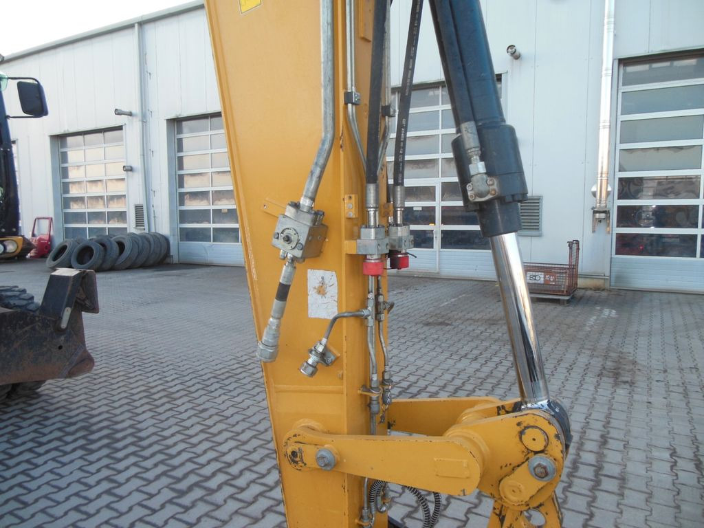 CAT M316 D - Wheel excavator: picture 5 CAT M316 D - Wheel excavator: picture 5