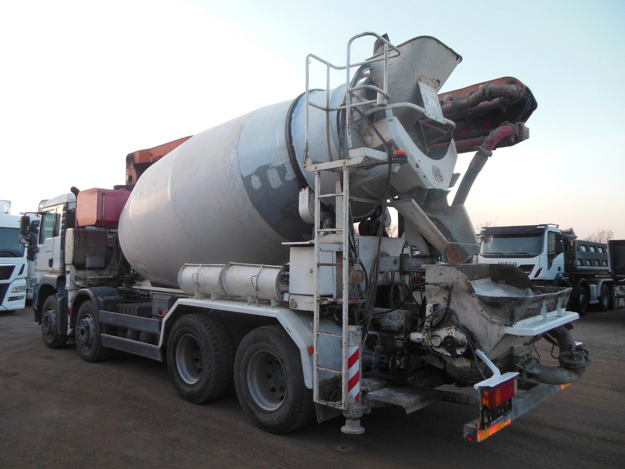 MAN TGA 35.410, 8X4, MIX + PUMPE 24M - Concrete pump truck: picture 4 MAN TGA 35.410, 8X4, MIX + PUMPE 24M - Concrete pump truck: picture 4