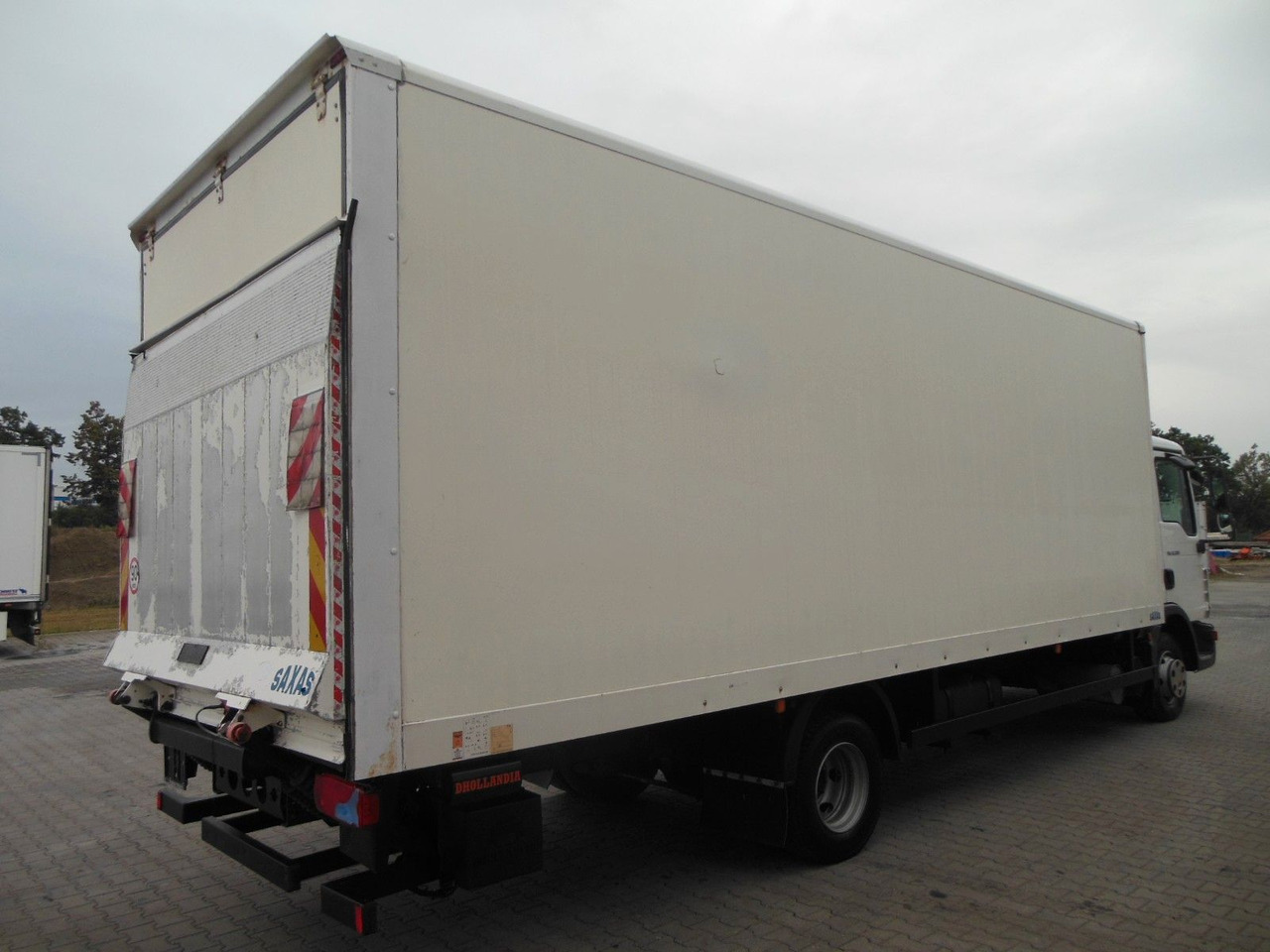 MAN TGL 12.220 BB, D-HOLLANDIA - Box truck: picture 3 MAN TGL 12.220 BB, D-HOLLANDIA - Box truck: picture 3