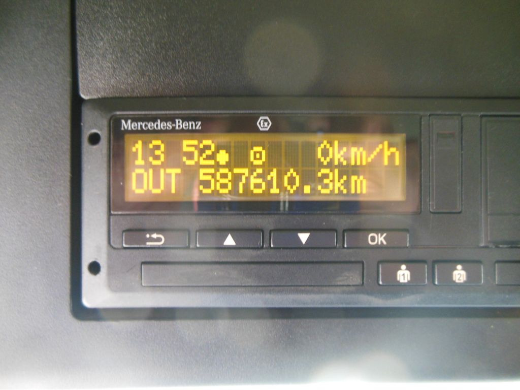 Curtainsider truck Mercedes-Benz ACTROS 2546, 24 PALETTEN, LBW, ALU FELGEN, TOP!!: picture 28 Curtainsider truck Mercedes-Benz ACTROS 2546, 24 PALETTEN, LBW, ALU FELGEN, TOP!!: picture 28