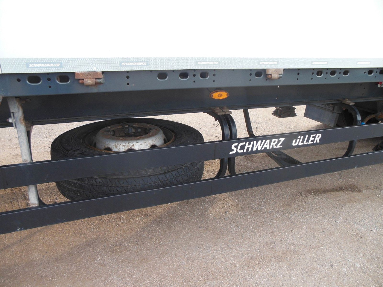 Curtainsider semi-trailer Schwarzmüller SPA 3/E, BORDWÄNDE, SAF, LIFTACHSE: picture 12