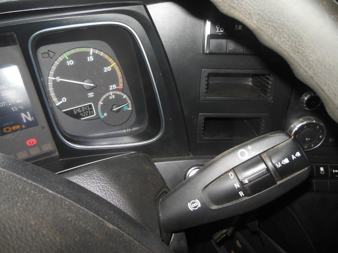 Tractor unit Mercedes-Benz 1843 Actros, Hydraulik: picture 16 Tractor unit Mercedes-Benz 1843 Actros, Hydraulik: picture 16