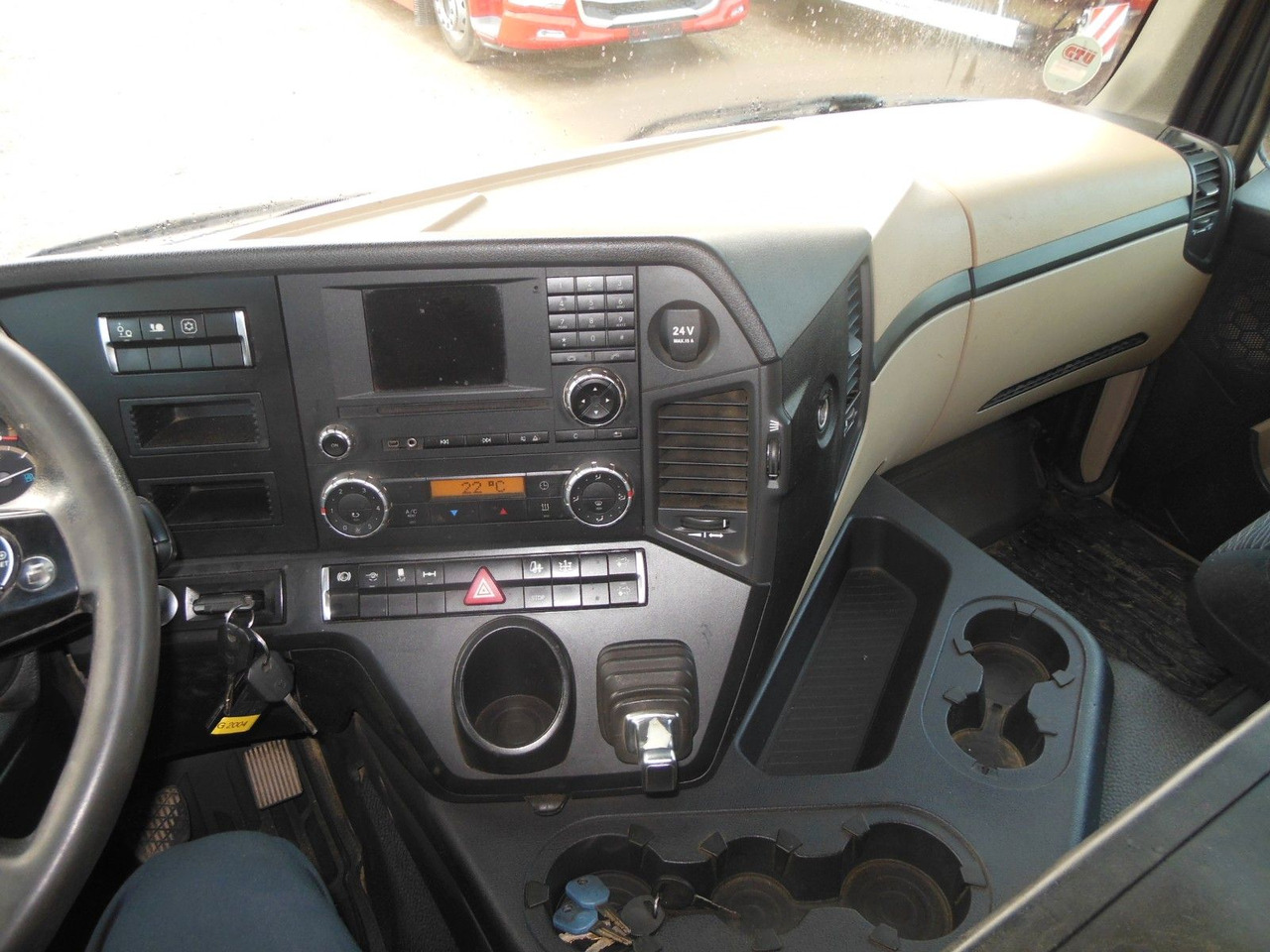 Tractor unit Mercedes-Benz 1843 Actros, Hydraulik: picture 18 Tractor unit Mercedes-Benz 1843 Actros, Hydraulik: picture 18