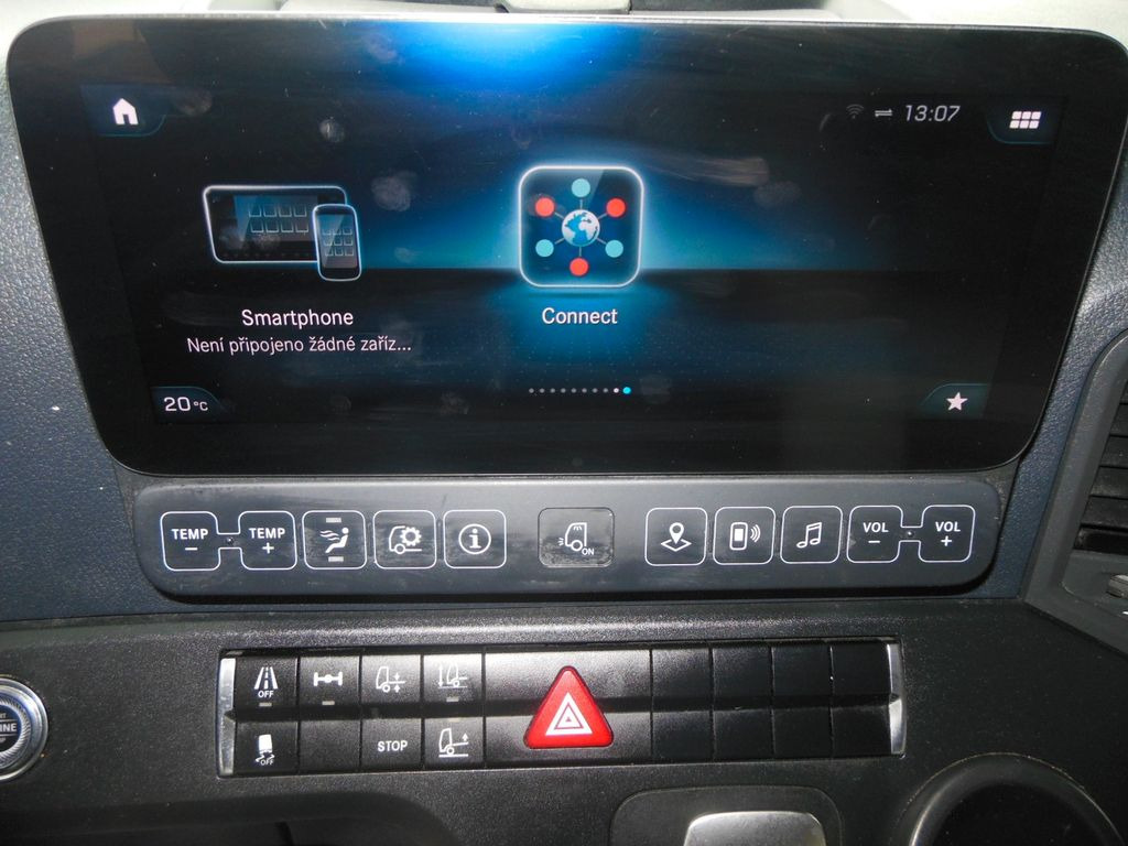 Tractor unit Mercedes-Benz 1848 ACTROS, LOWDECK, GIGA SPACE, STANDKLIMA Mercedes-Benz 1848 ACTROS, LOWDECK, GIGA SPACE, STANDKLIMA: picture 17 Tractor unit Mercedes-Benz 1848 ACTROS, LOWDECK, GIGA SPACE, STANDKLIMA Mercedes-Benz 1848 ACTROS, LOWDECK, GIGA SPACE, STANDKLIMA: picture 17