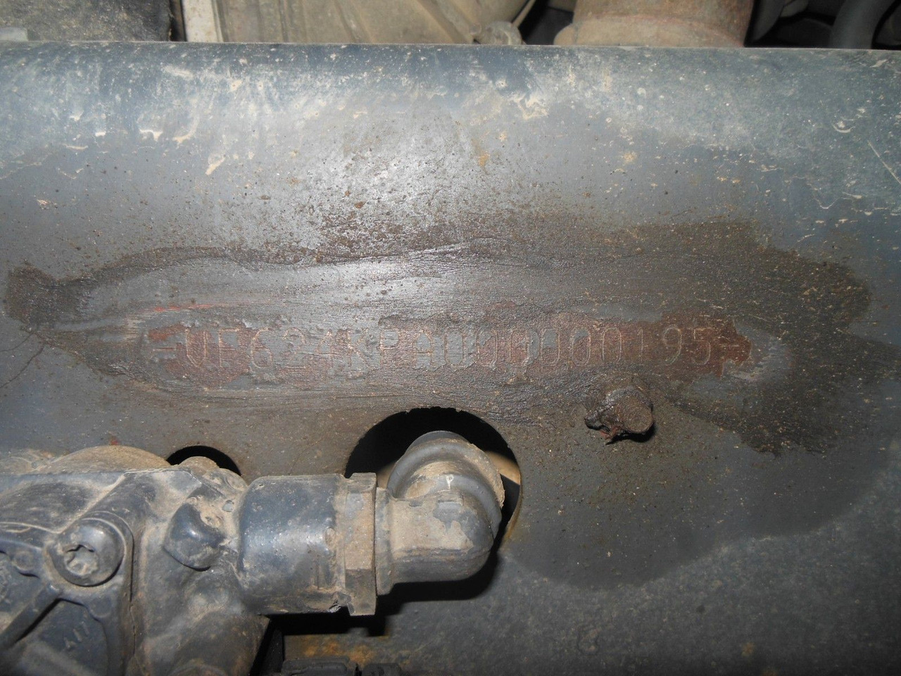 Tractor unit Renault PREMIUM R450.26 DXi,6X4,RETARDER,HYDRAULIK,TOP!!: picture 24 Tractor unit Renault PREMIUM R450.26 DXi,6X4,RETARDER,HYDRAULIK,TOP!!: picture 24