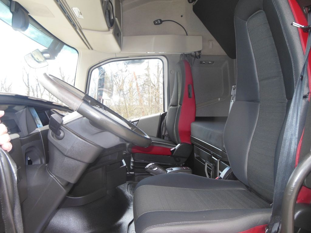 Tractor unit Volvo FH 13/460, GLOBE XL Volvo FH 13/460, GLOBE XL: picture 13