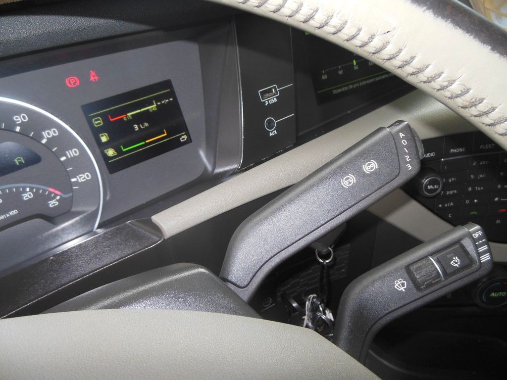 Tractor unit Volvo FH 13/460, GLOBE XL Volvo FH 13/460, GLOBE XL: picture 16