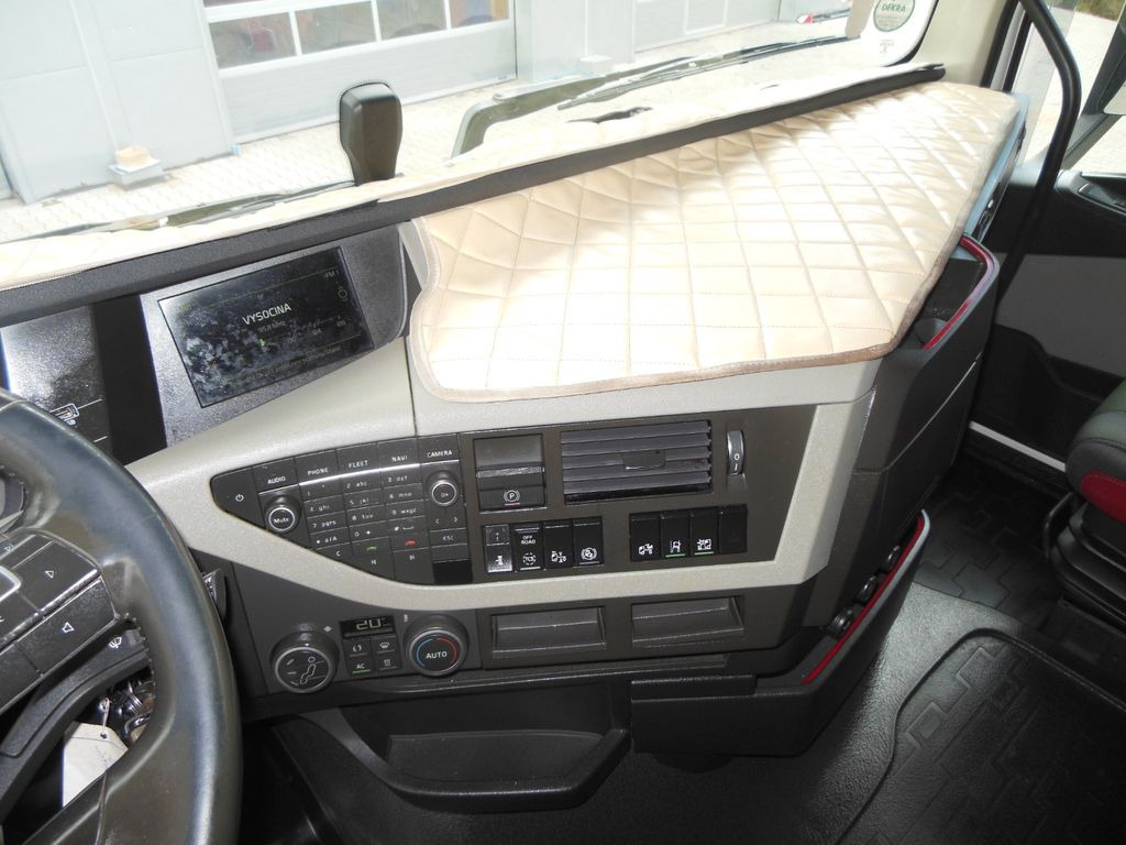 Tractor unit Volvo FH 13/460, GLOBE XL Volvo FH 13/460, GLOBE XL: picture 19