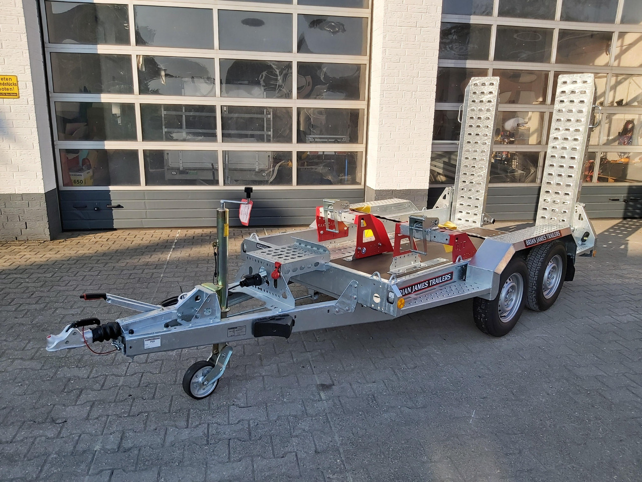 Brian James Digger Plant 543-2813-27 280x130cm Schaufelablage Rampen Trac Strap System 2700kg - Plant trailer: picture 5 Brian James Digger Plant 543-2813-27 280x130cm Schaufelablage Rampen Trac Strap System 2700kg - Plant trailer: picture 5