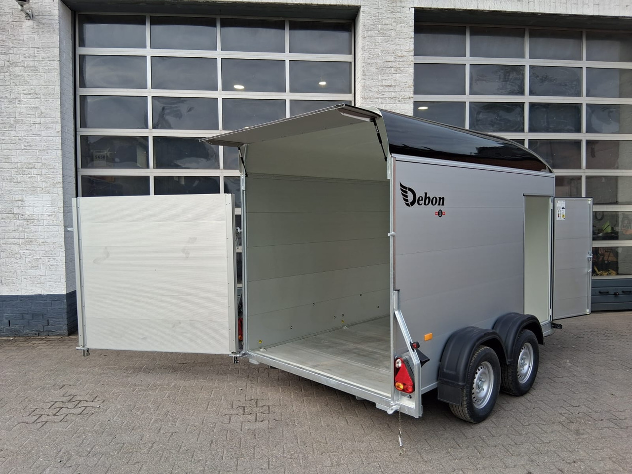 Closed box trailer Cargo Roadster 500 312x167x199cm Alu Poly black Seitentür 100km/H Pullman 2000kg Sommer Aktion 2025: picture 7